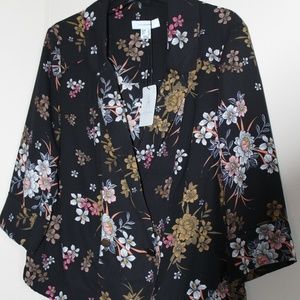 FLORAL PRINT FAUX BLAZER NEW NEVER WORN